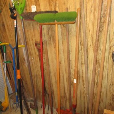 Assorted Gaden Tools