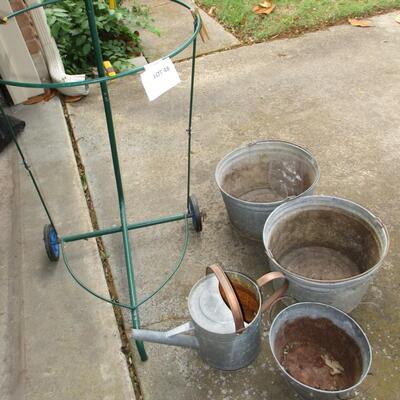 Tin Buckets, Mobile garbage Can Holder