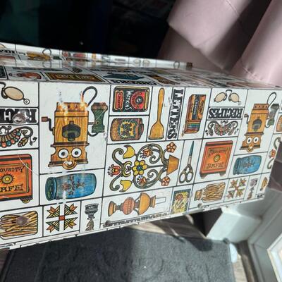 Vintage metal file container