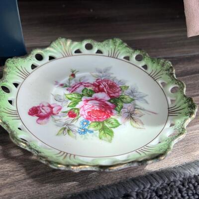Vintage Bavaria saucer