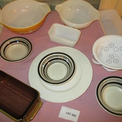 Vintage Pyrex Bowls and other