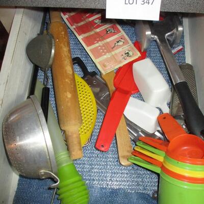 Kitchen Utensils & Towels