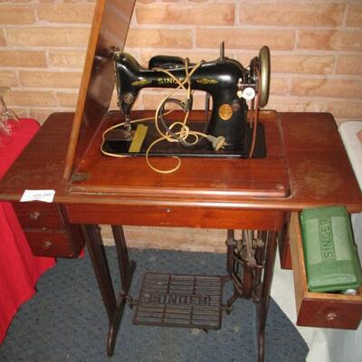 Singer Treadle Sewing Machine