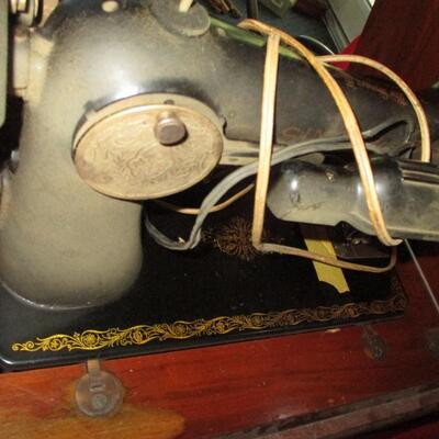 Singer Treadle Sewing Machine