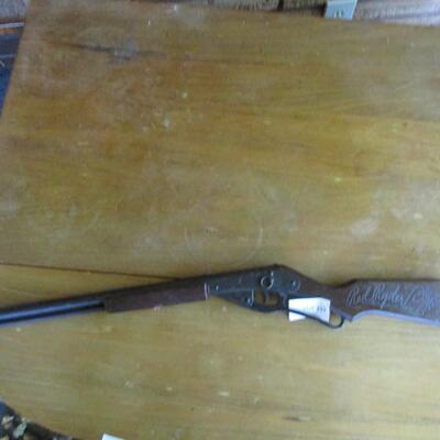 Red Ryder BB Gun