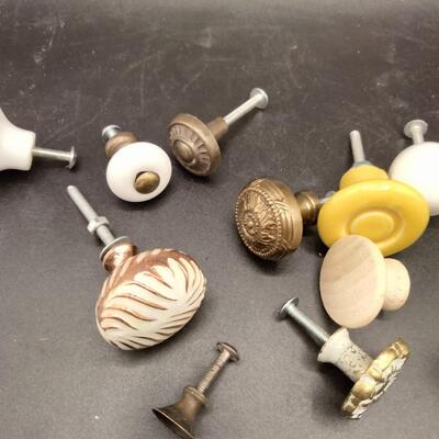 168 - Assorted Knobs