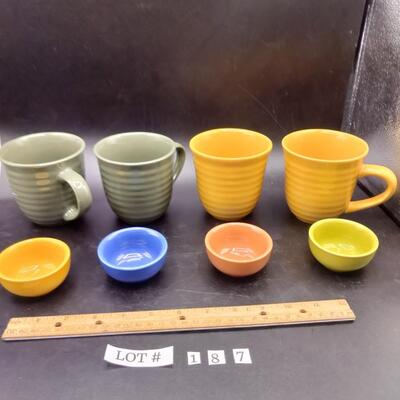 187 - mug set and mini bowls set