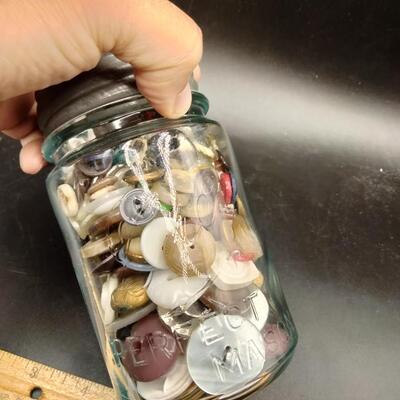 202 - antique Drey Perfect Mason Jar with Buttons