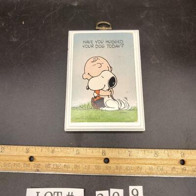 209 - vintage Peanuts wall hanging