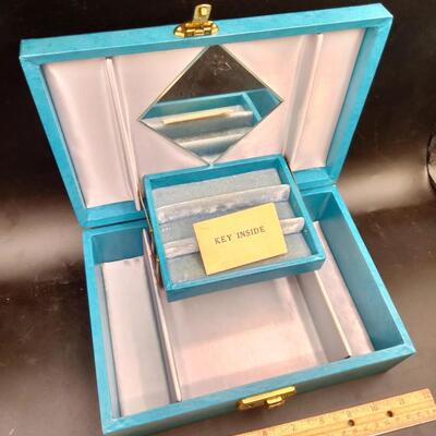 217 - Vintage Jewelry Box with Key