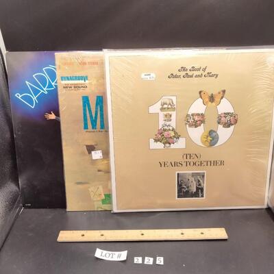 225 - 3 vinyl records lot