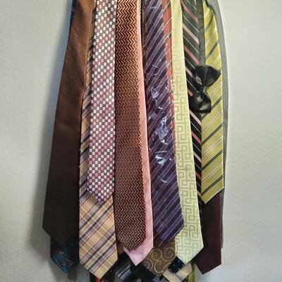 250 - Large Tie Lot