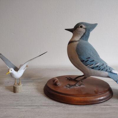 Set of 2 wood birds: Bluejay and seagull