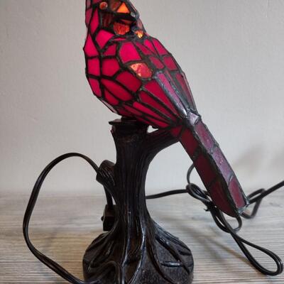 Cardinal lamp