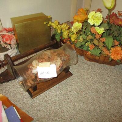 Home Decor/Holiday