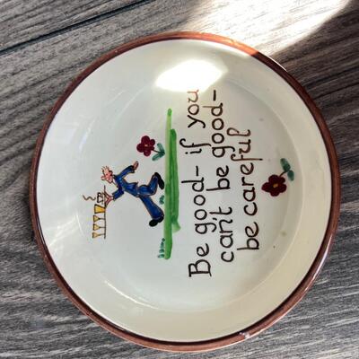 Vintage Folkart Holland trinket dish