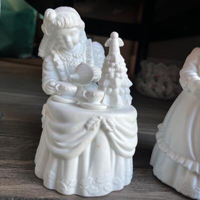 Sept 56 little girl figurine set