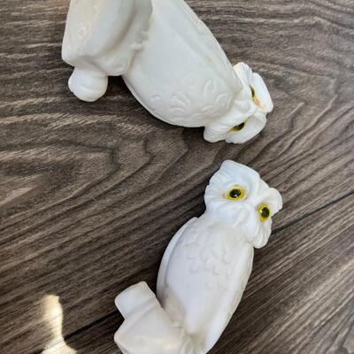 Vintage owl figurine set of two