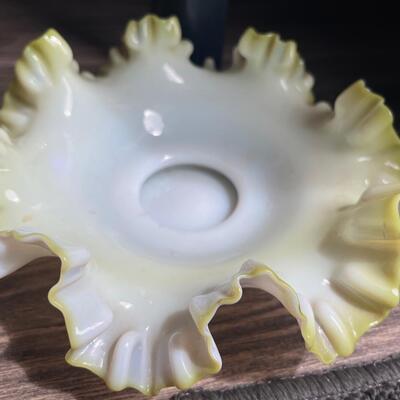 Milk glass with ruffled edge catchall