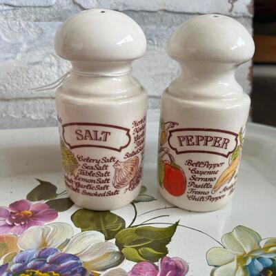 Vintage Avon salt and pepper shakers