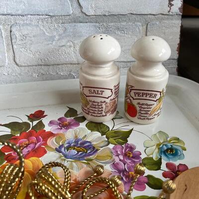 Vintage Avon salt and pepper shakers
