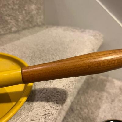 Mcm fondue pot