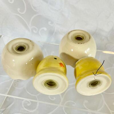Vintage Hatching Chick S&P