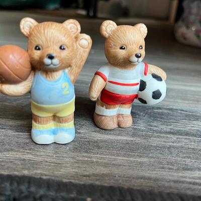 Set of HomCo sports bears