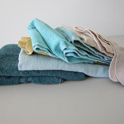 #4 Worn towels, good for car towels or rags