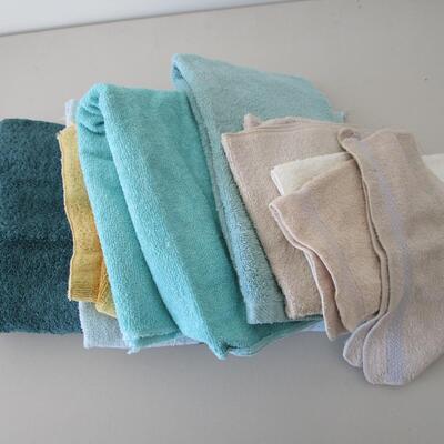 #4 Worn towels, good for car towels or rags