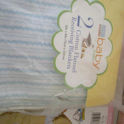 #7 Baby blanket, new; pattern, vintage baby items