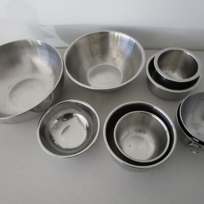#28 Stainless Steel bowls
