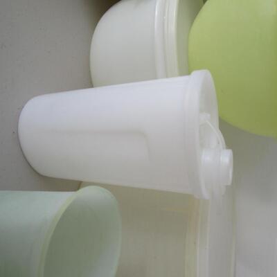 #29 Large lot of misc Tupperware