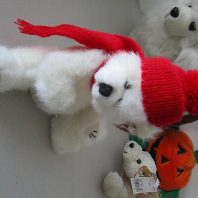 #58 Bears, Snoopy, and other dogs