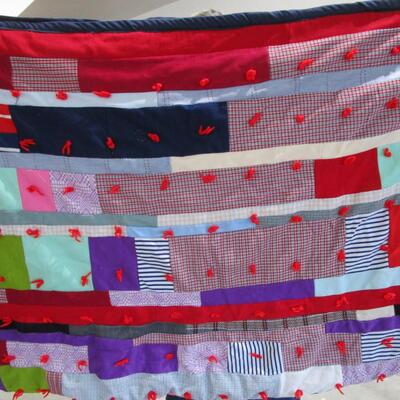 #61 Tied polyester quilt