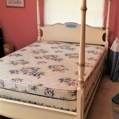 Lot #109  Classic Vintage French Provincial Style Double Bed with Mattress