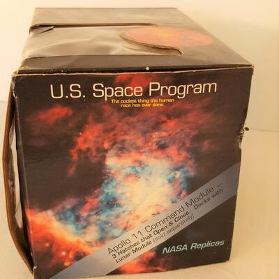 Lot #146  NASA U.S. Space Program Toy - Apollo 11 Command Module