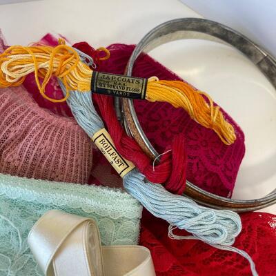 Vintage Sewing Lot 5 - Notions