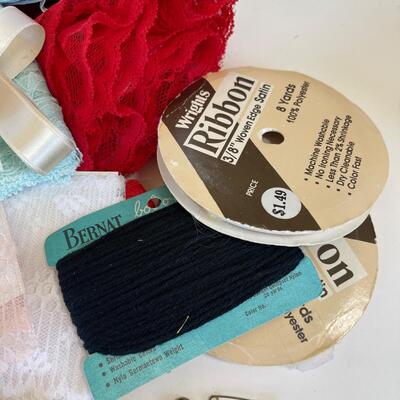 Vintage Sewing Lot 5 - Notions