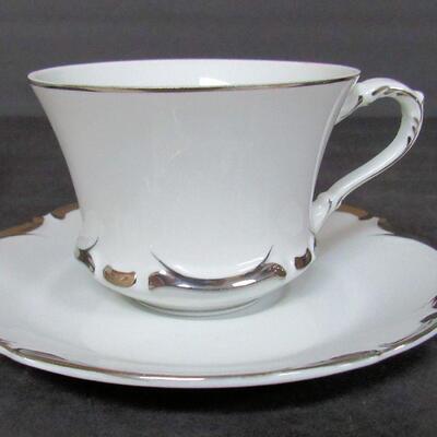 Set of 4 Beautiful Vintage Starlight Pattern Fine China Dishes