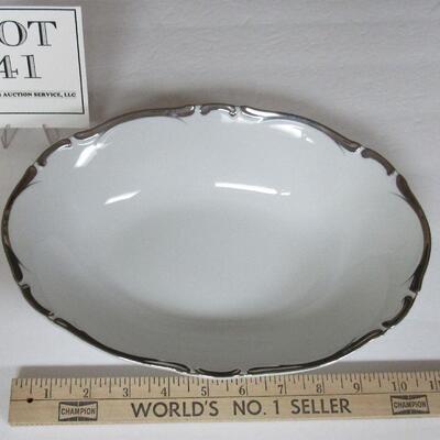 Vintage Fine China, Staright Pattern Oval Vegetable Bowl, Platinum Trim