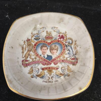 Prince Charles and Lady Diana Plate