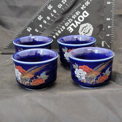 Small Decorative Tea Cups (Set of 4)