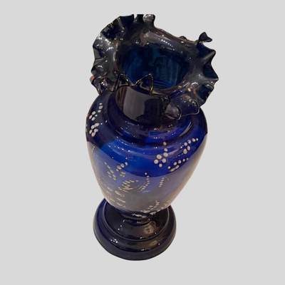 Gorgeous Handblown Ruffled Edge Vase