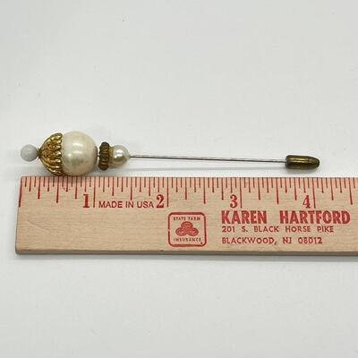 LOT 58: Vintage/Antique Hair Pins & Stick Pins