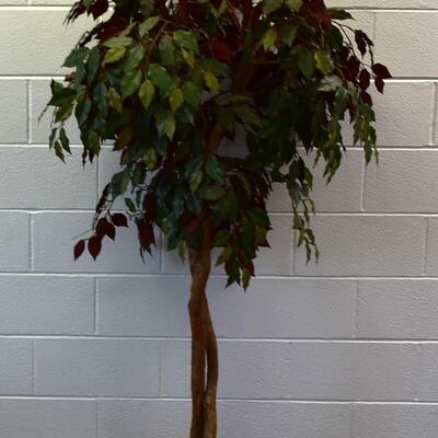 Artificial Tree Decor