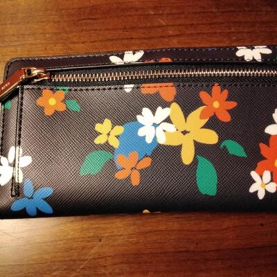 Kate Spade All Leather Wallet Brand New!!