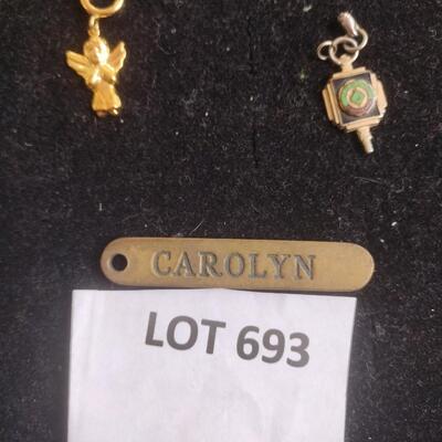 Jewelry - Pendants