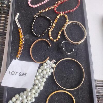 Jewelry--Bracelets
