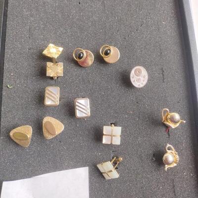 Cufflinks